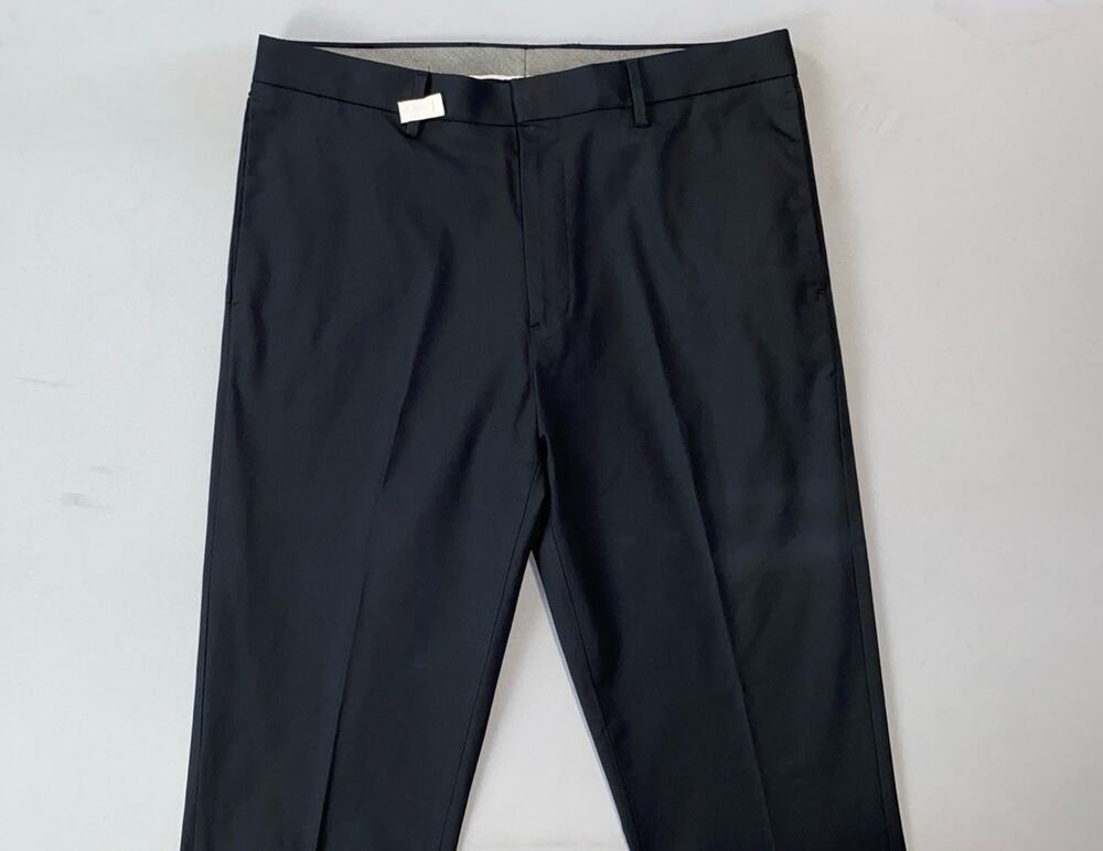 Banana Republic Tapered Fit Flat Front Stretch Cotton Chino Dress Pants. 33X32.5